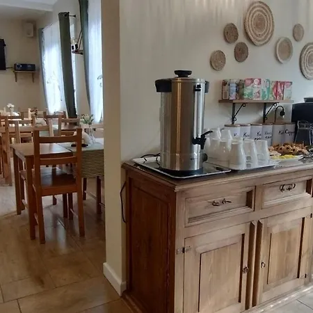 Roza Sudetow Couette-café 3*