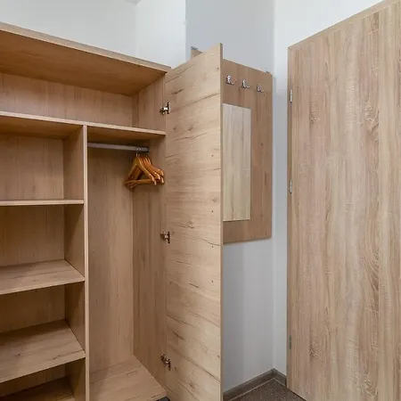 Frühstückspension Roza Sudetow 3*