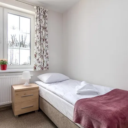 Roza Sudetow Couette-café 3*