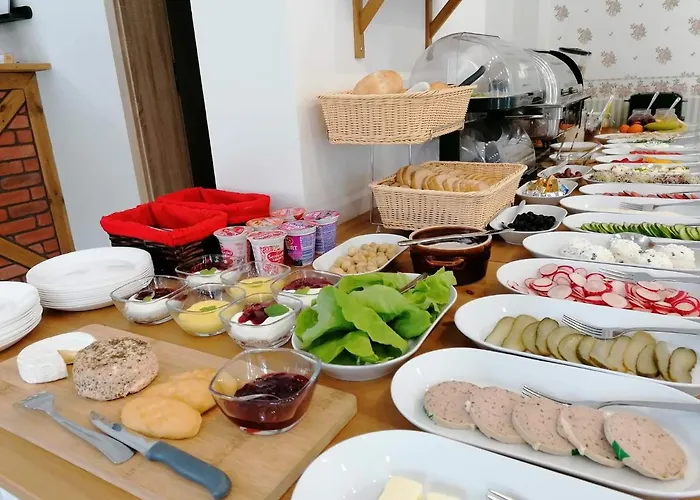 Roza Sudetow 住宿加早餐酒店 Duszniki Zdrój