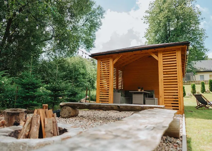 Roza Sudetow 住宿加早餐酒店 Duszniki Zdrój